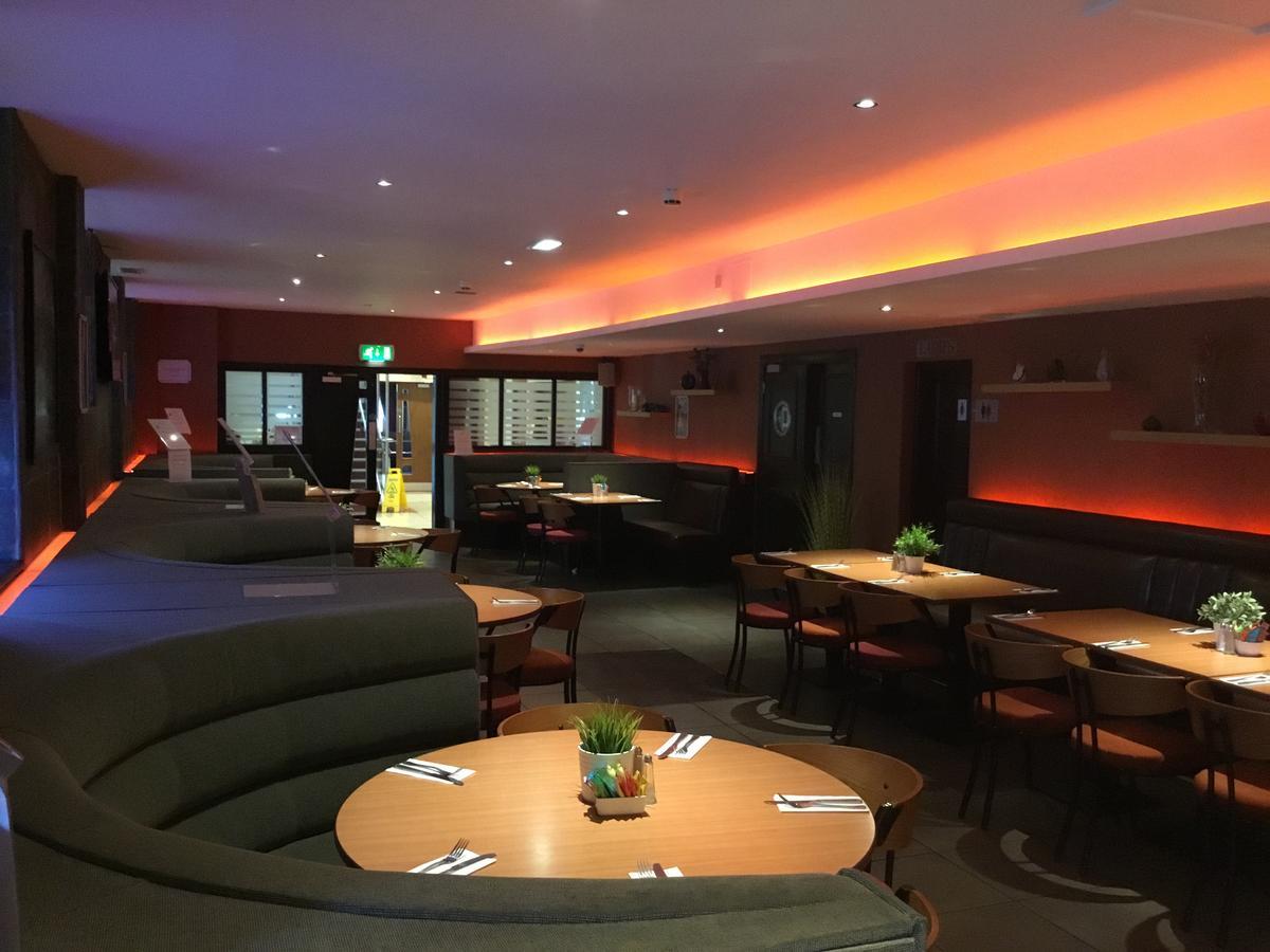 West Park Hotel Clydebank Eksteriør bilde